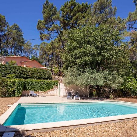 Holiday Home Les Ecureuils By Interhome Saint-Pantaléon Exterior foto