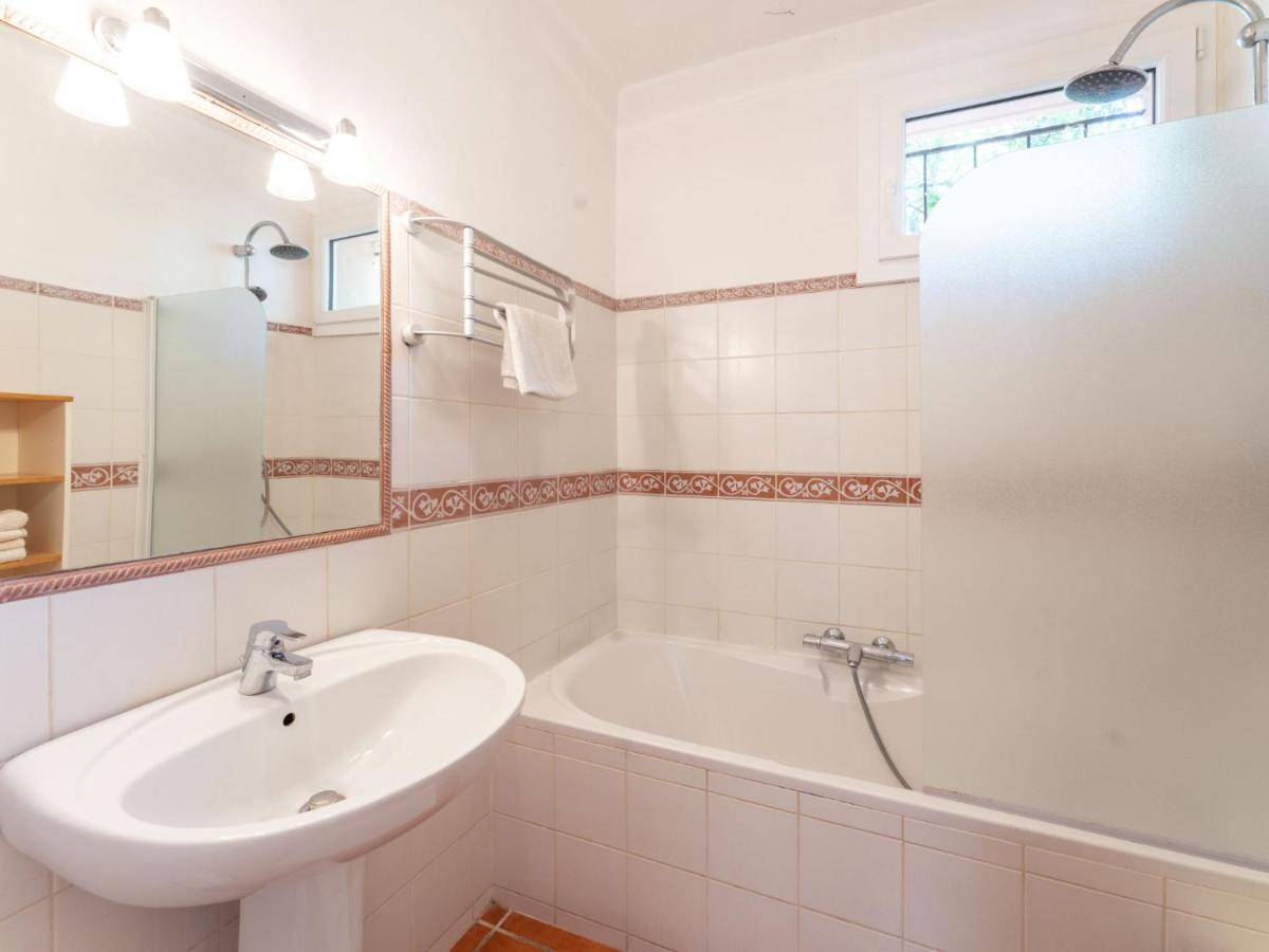 Holiday Home Les Ecureuils By Interhome Saint-Pantaléon Exterior foto